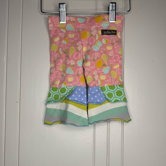 Matilda Jane Happy Go Lucky
Scallop Leggings 12 mo - Picture 2 of 9